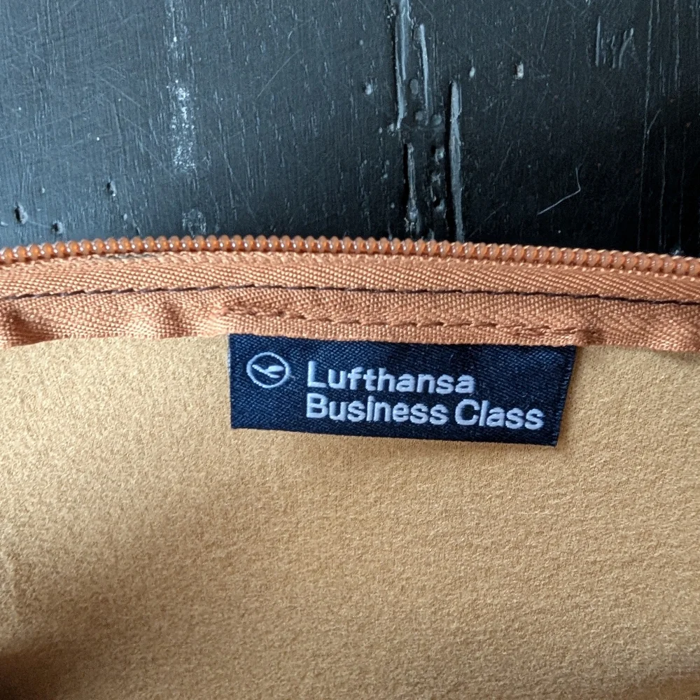 Vintage LUFTHANSA Airline Business Class Brown Zipper Toiletry Case Collectible